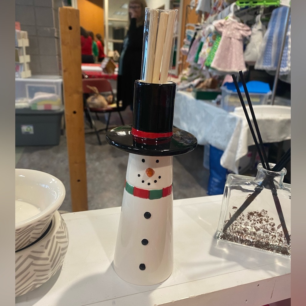 **NIB** Pink Zebra Reed Diffuser